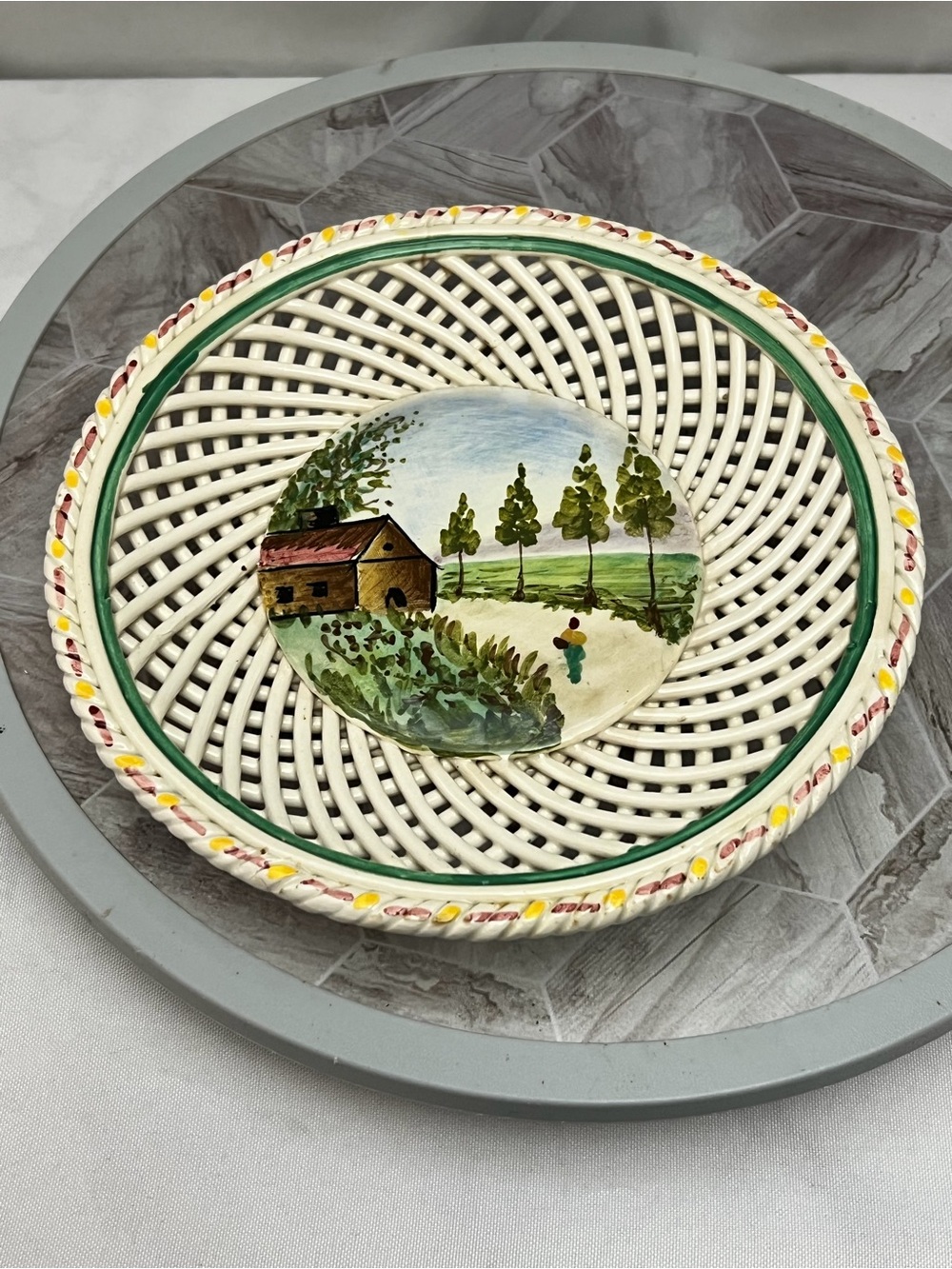Hand Painted Italy Ceramic Woven Basket Plate Farm Scene Wall Decor 9.5 Inch